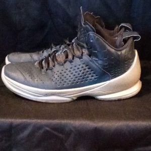Air Jordan Melo M11